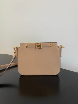 8EAD36D9-4173-3C0E-4D24-F58853CAAD96.jpg Fendi Touch Bag