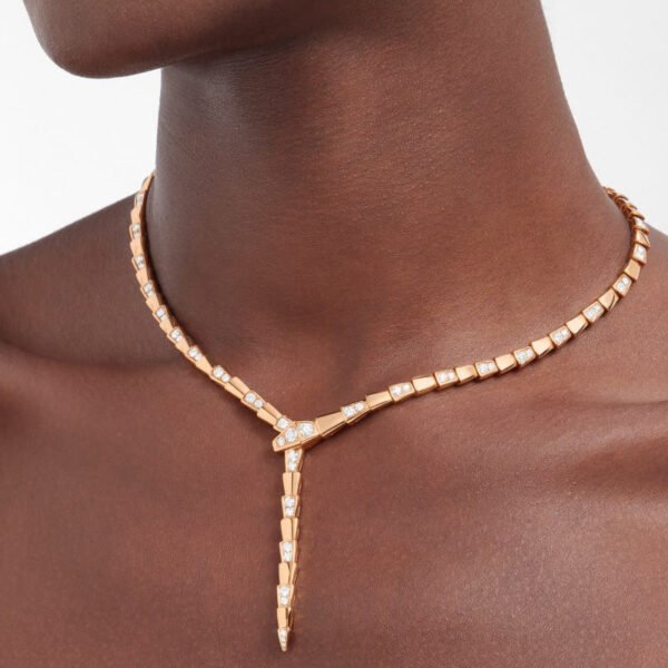 8F59AB0A-E100-E4EE-7AA9-C2FFB42F0000.jpg Serpenti Viper Necklace