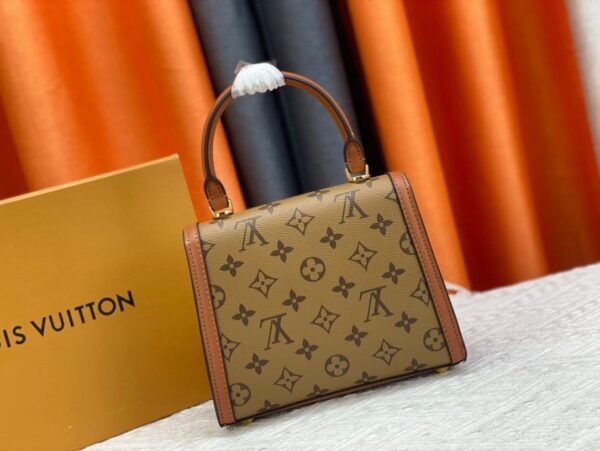 Louis Vuitton Dauphine Capitale M46751