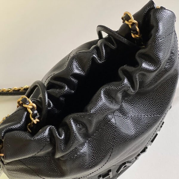 CHANEL 22 MINI HANDBAG AS3980