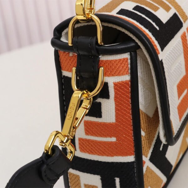 Fendi Baguette(high-end grade)