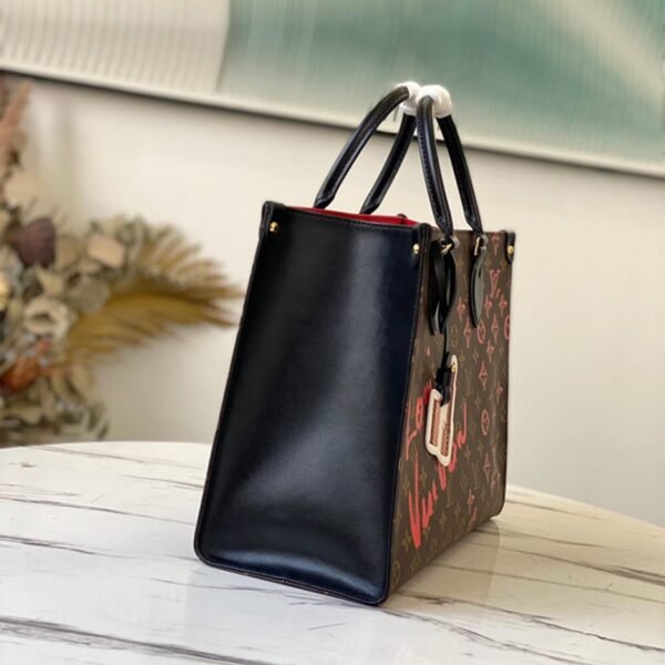 Louis Vuitton OnTheGo MM M45888