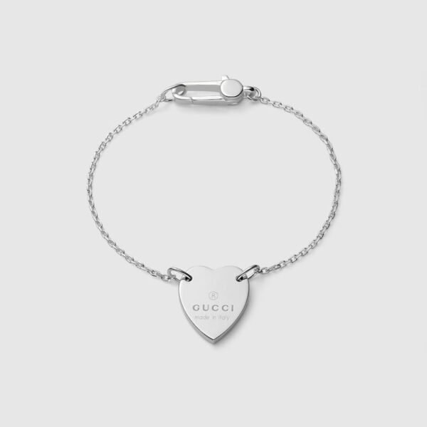 TRADEMARK BRACELET WITH HEART PENDANT