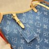 Louis Vuitton CarryAll MM M46855