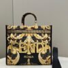 93C4B70A-F022-D2C1-A449-AA54C7F4BEE2.jpg Fendi Sunshine Shopper Meduim Bag