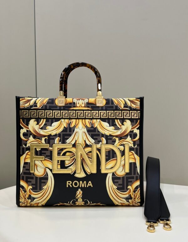 93C4B70A-F022-D2C1-A449-AA54C7F4BEE2.jpg Fendi Sunshine Shopper Meduim Bag