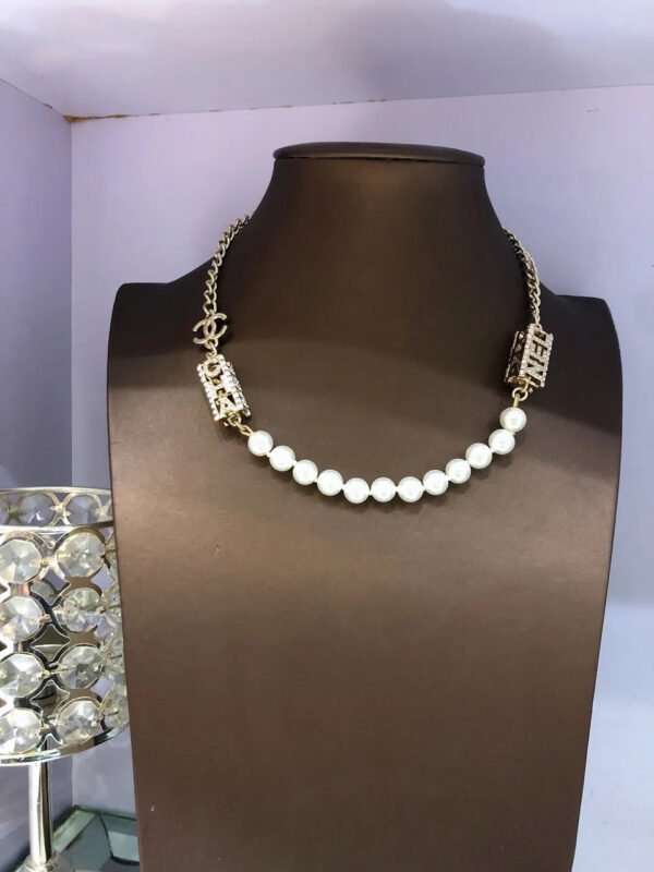 CC Necklace 0007