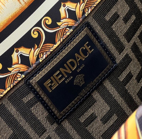 97215643-7D35-A644-A951-4E15F83534C4.jpg Fendi Sunshine Shopper Meduim Bag