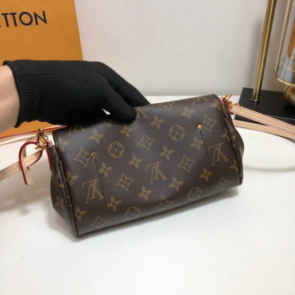 Louis Vuitton Favorite PM M40717