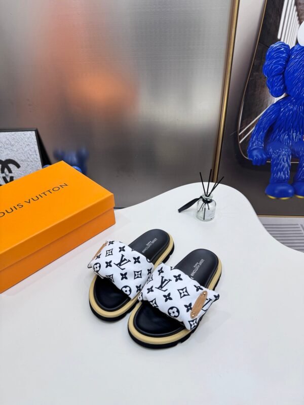 Louis Vuitton Women's Pool Pillow Comfort Sandal