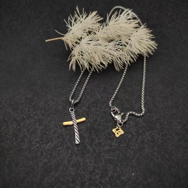 David Yurman Cable Classics Cross Amulet with 18K Yellow Gold