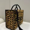9FD63BB5-9B1A-3963-D689-1ABB2C42CDBA.jpg Fendi Sunshine Shopper Meduim Bag