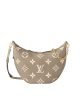 A307C299-D5F6-F4F1-BB1E-F7CE617F3925.jpg Louis Vuitton Loop Hobo M46738