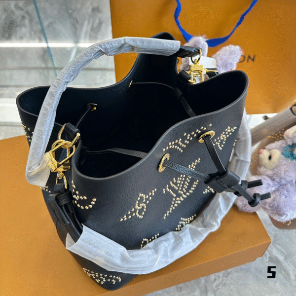 Louis Vuitton NeoNo&eacute; BB Black