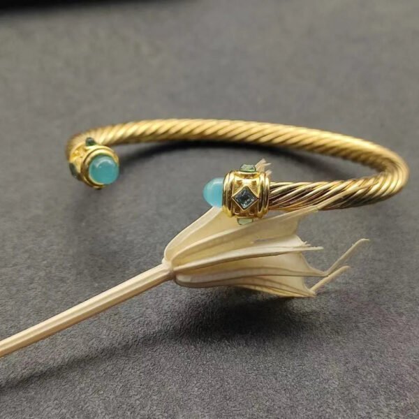 Renaissance&reg; Classic Cable Bracelet Sterling gold with 14K Yellow Gold, Blue Topaz and Lapis, 5mm