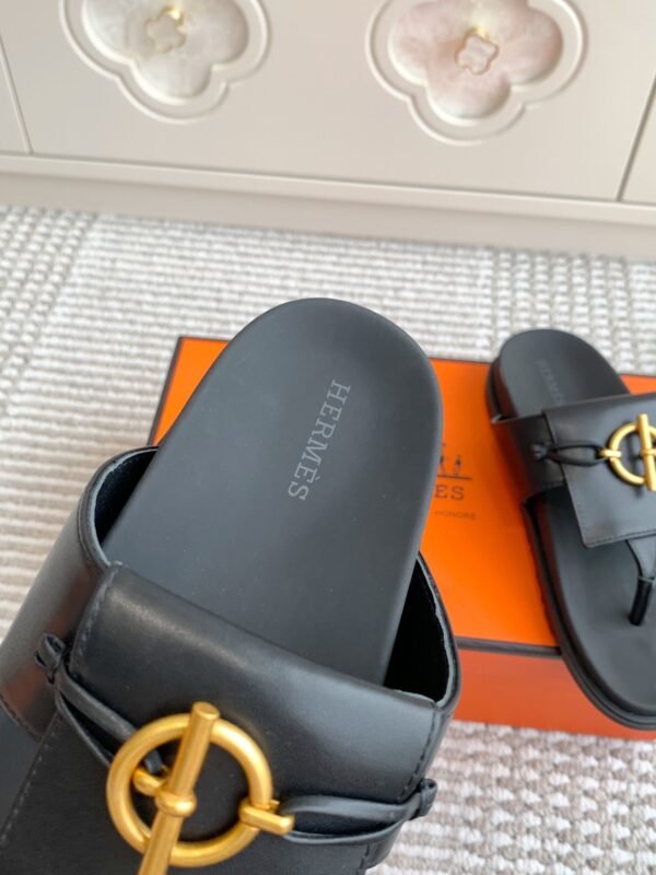Hermes Unisex Chypre Sandal