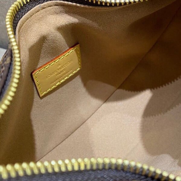 Louis Vuitton M81098 Loop