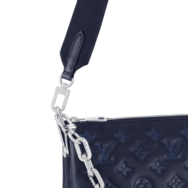 AA99D296-F650-7D50-3277-1CD3C83F0EF8.png Louis Vuitton Coussin PM M21282