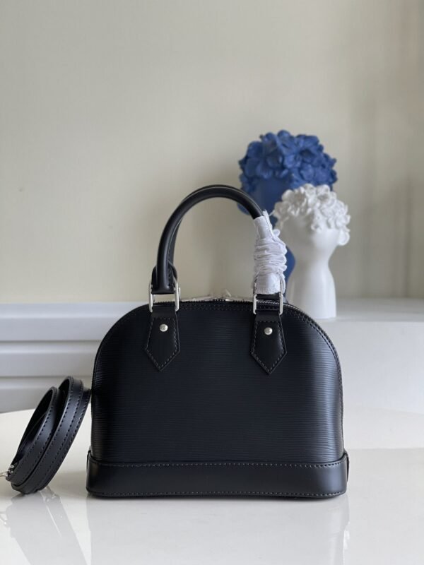 Louis Vuitton Alma PM M40302