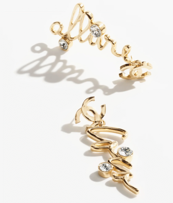 AB22FB1F-DAB8-D075-8E0A-56A06FC45C31.png PENDANT EARRINGS