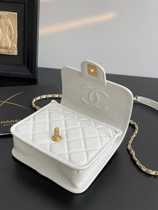 Chanel Small Flap Bag With Top Handle White For Women, Women&rsquo;s Bags 8.1in/20.5cm