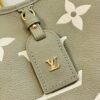 Louis Vuitton M46672 CarryAll PM