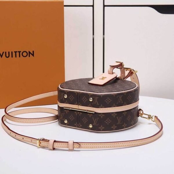 Louis Vuitton Petite Boite Chapeau