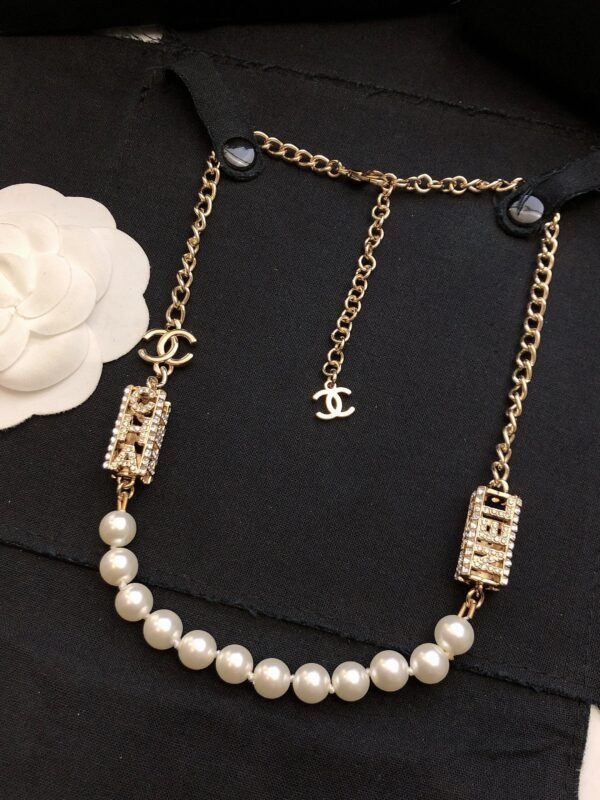 CC Necklace 0007