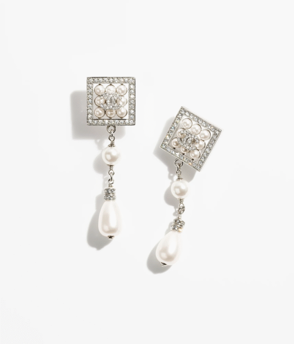 AE12F5B0-9AE7-C908-1F57-CAE790C05ECB.png PENDANT EARRINGS