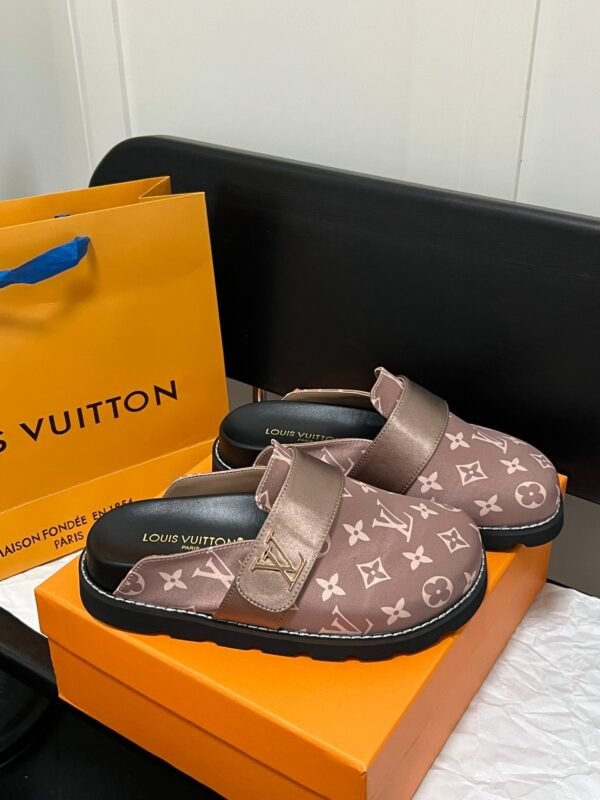 Louis Vuitton Women's Pool Pillow Comfort Sandal