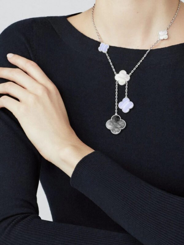 Magic Alhambra necklace, 6 motifs