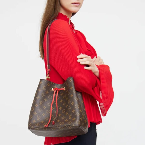 Louis Vuitton N&eacute;oNo&eacute; MM M44021