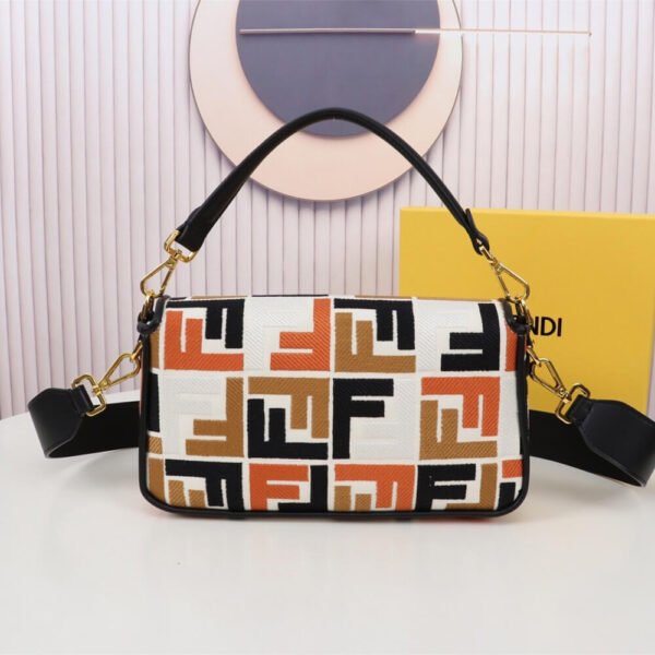 Fendi Baguette(high-end grade)