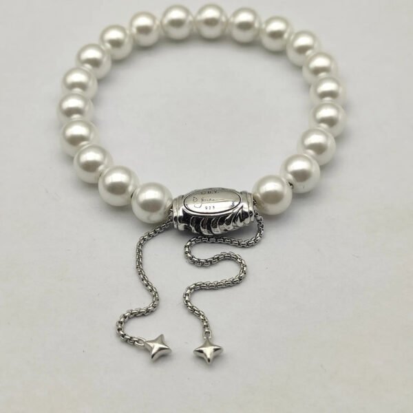 B76FA03C-F477-FBD6-2688-06073C27DDA5.jpg 8MM Stretch Rock Crystal Bracelet