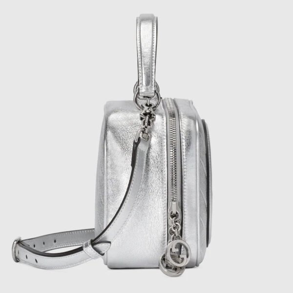 B7A267C4-3D36-3E74-7D8E-6C7E49155307.jpg BLONDIE TOP HANDLE BAG