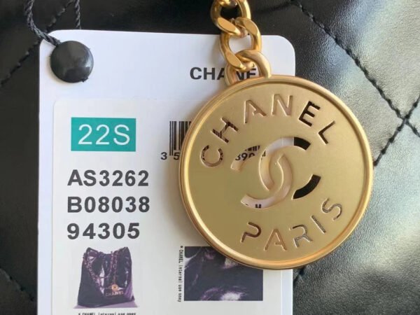 B85C90E5-5779-27D5-D82D-0CE071D13B46.jpg Chanel 22 Handbag Black For Women 16.4in/42cm AS3261 B08872 94305