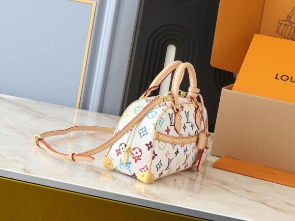 B948535F-8FC4-4DD2-C3C8-456944B75965.jpg Louis Vuitton M13084 LV x TM Handbag East West
