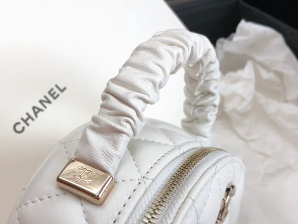 Chanel Vanity Case Shiny Gold White Bag For Women 9.5cm/3.7in
