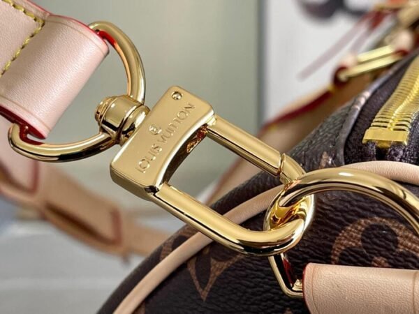 BD982514-0AE2-19BD-8BEA-0174177DA42B.jpg Louis Vuitton M14182 LV X TM Keepall Bandoulière 45