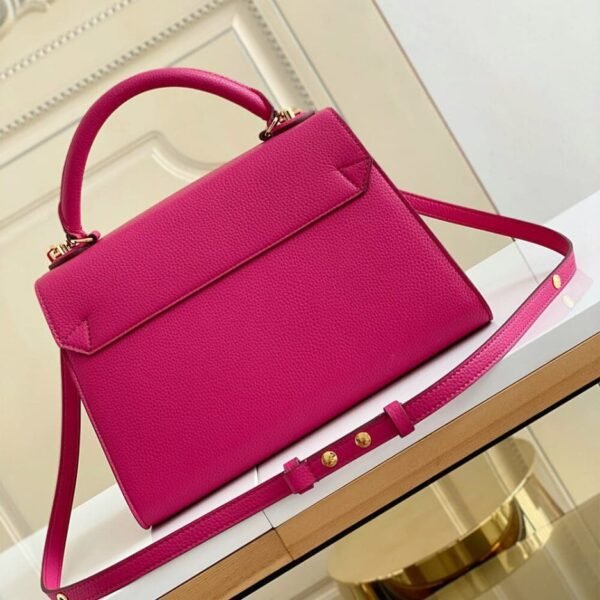 C2C8F2D1-3B49-E97B-43D1-F3AE85335FF9.jpg Louis Vuitton Twist MM M59070