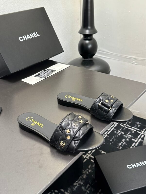 Chanel Women's Logo 25ss CC Sandal