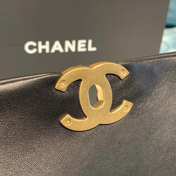 C3CD864A-CE10-DB31-62BF-A55AB273F564.jpg Chanel 19 Flap Bag 30cm Goatskin Leather Spring/Summer Act 1 Collection, Black