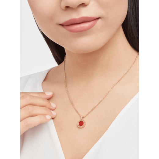 C40AEC1A-1B23-ADF0-C96A-7E386ABD3945.png NECKLACE