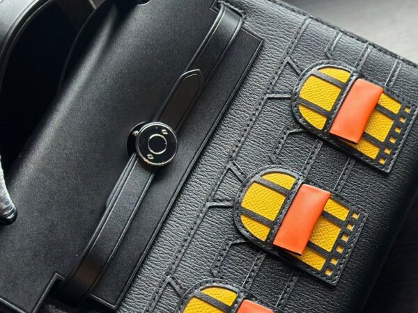 C65522A6-4614-F43E-0167-4093FE704EA8.jpg Kelly 18 Bag - White