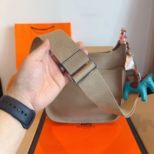 Evelyne PM bag - Khaki