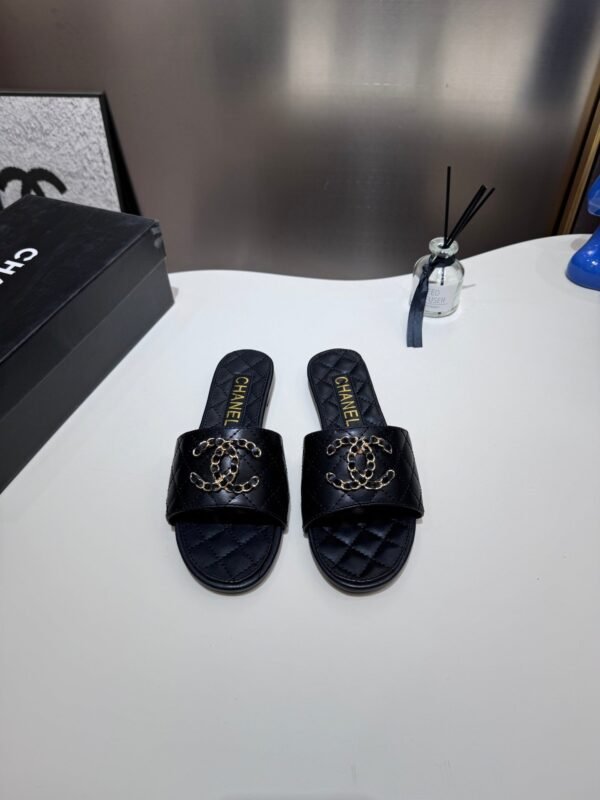 Chanel Women's Logo 25ss CC Sandal