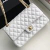 Chanel Classic Handbag Gold Toned Hardware WhiteFor Women, Women&rsquo;s Bags, Shoulder And Crossbody Bags 10.2in/26cm A01112