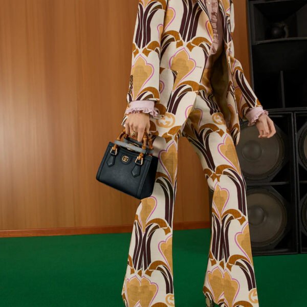 C8D3A2C8-9810-A2E4-84FB-49396A99C874_7cdea82e-9002-47fd-ab7e-b0aced5f7235.jpg DIANA MINI TOTE BAG