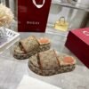 C8F09703-6FC6-DAC0-D300-4AEDF4598B6D.jpg GUCCI Women's Platform Slide Sandal
