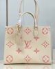 CB68F9CF-7953-229D-EB4E-31301F94BF9E.jpg Louis Vuitton OnTheGo MM M21575